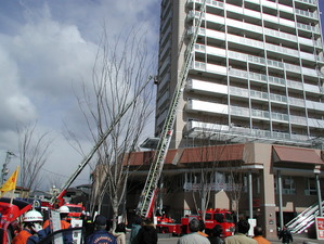 さらら仁川で消防訓練