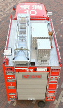 宝消10水槽付ポンプ消防自動車の写真2