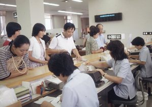 新庁舎での窓口風景