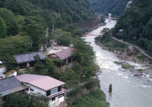 武田尾温泉周辺