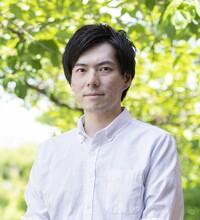 谷原つかさ先生の写真