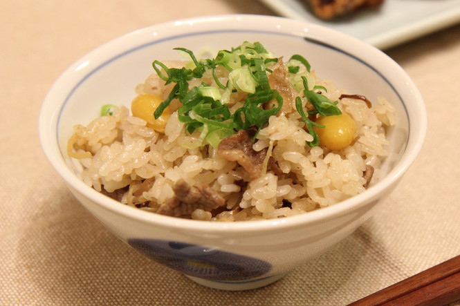 中華風牛肉炒めの混ぜご飯