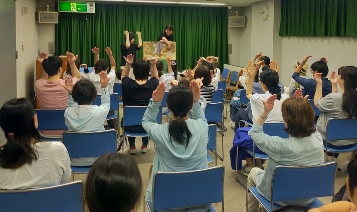 絵本で楽しむ手話の世界