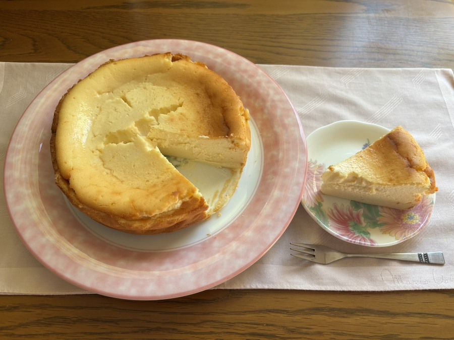 ヨーグルトチーズケーキ　