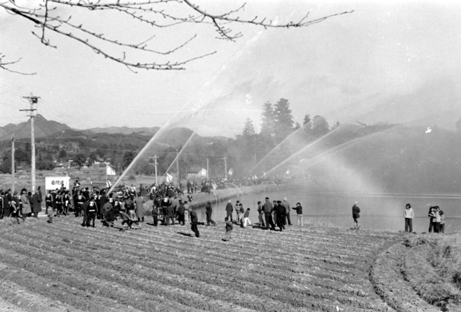昭和31年に撮影した消防出初式の写真