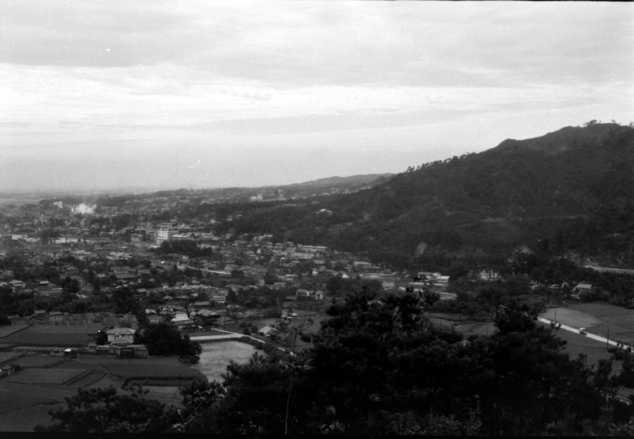 昭和31年に撮影した市内遠望の写真
