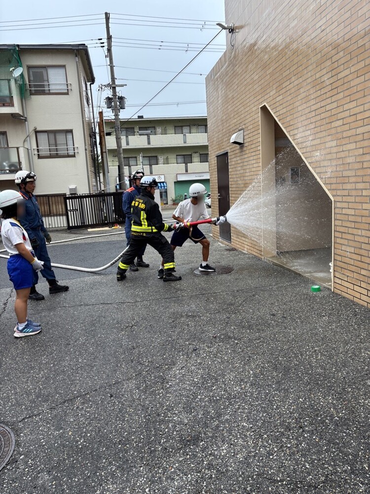 放水訓練を行っています