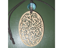 透かし彫り竹工芸の写真