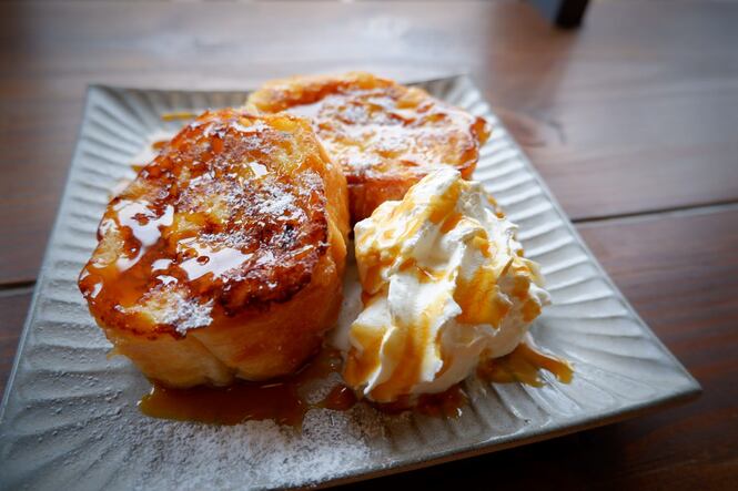 SHIZUKU COFFEE ROASTERのフレンチトーストの写真