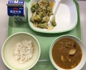 給食