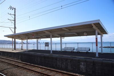 海に近い駅