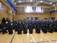 対面する写真