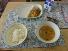 給食