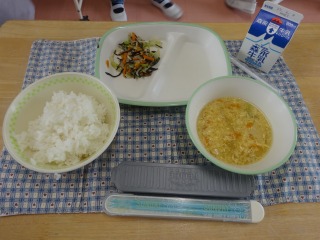 給食