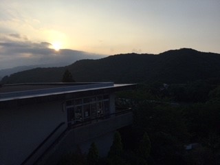 朝日