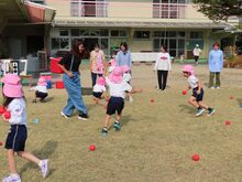 わくわくタイムに参加している子どもたちの写真