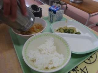 給食