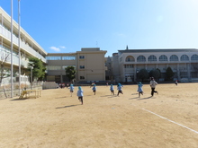 小学校の校庭