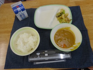 給食