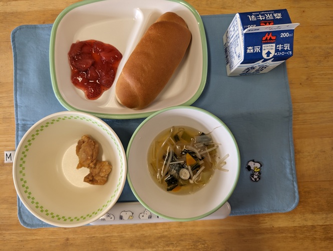 給食