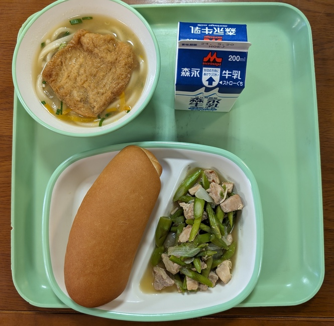 うどん給食