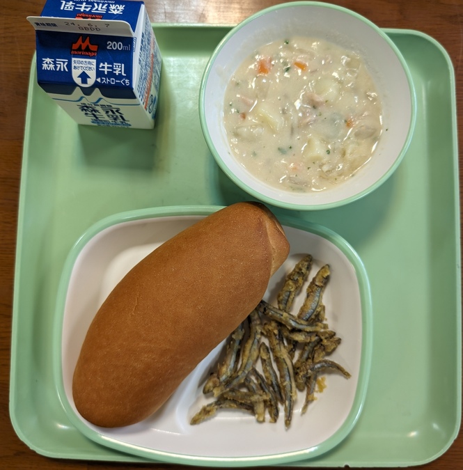給食