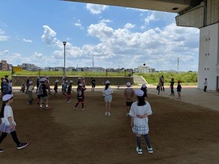 4年