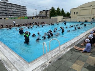 水泳