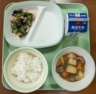給食