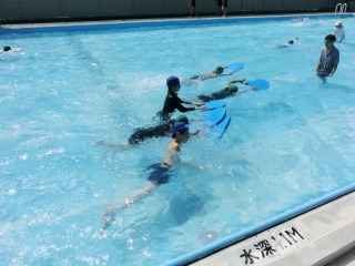 水泳