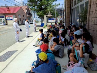 3年