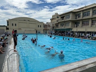 水泳
