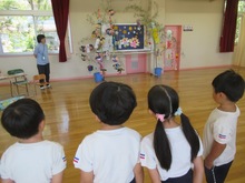 七夕の集いに参加している子どもたちの写真