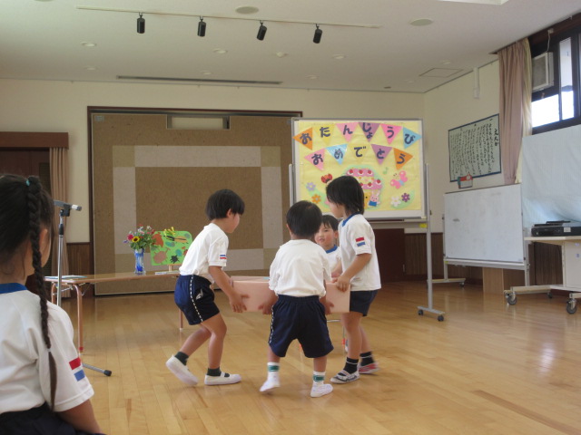 子ども