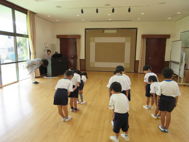 子ども