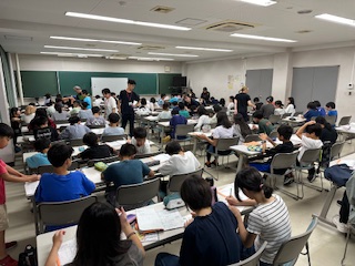 5年生　自然学校　2日目　はがき書き
