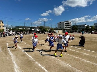 4年