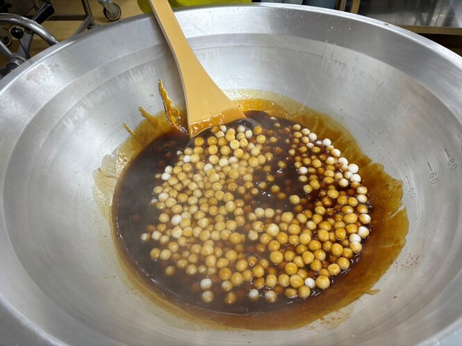 給食