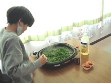ひらく