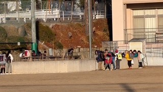 登校