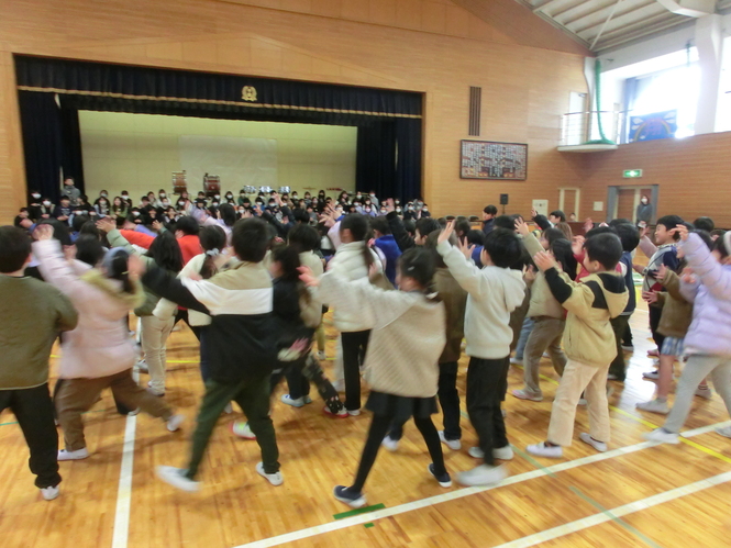 各学年出し物