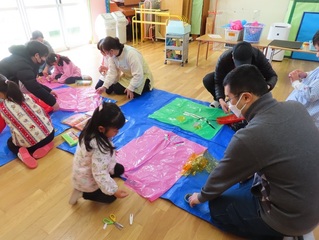 きらきらの会に参加している子どもたちの写真