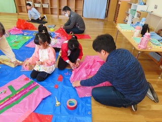 きらきらの会に参加している子どもたちの写真