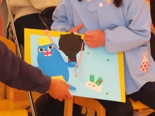 子どもが製作したプレゼントの写真