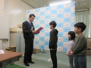 全校朝会