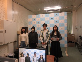 全校朝会