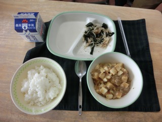給食