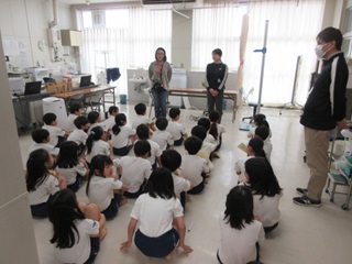 3年