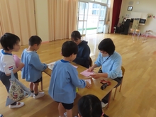 	 もも組