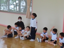 遊戯室で